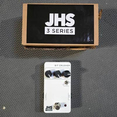 JHS 3 Series Bit Crusher - Free Shipping image 1