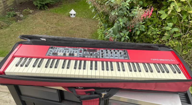 Nord Electro 5D SW73 Semi-Weighted 73-Key Digital Piano 2015 - 2018 - Red image 1