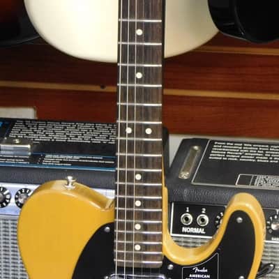 2025 Fender American Professional Classic Hotshot Telecaster Electric Guitar w/Gig Bag! Butterscotch Blonde! VERY NICE!!! image 3