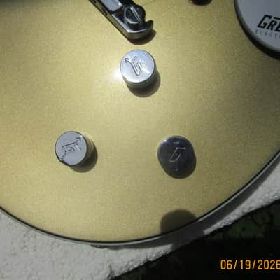 NOS Gretsch Electromatic G5220 Jet Guitar, 2021, Casino, TKL Case image 8