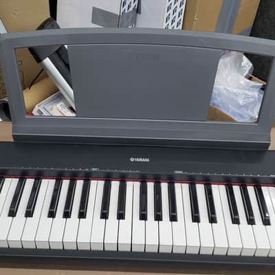 Yamaha Portable Grand NP-30 STAND INCLUDED image 6