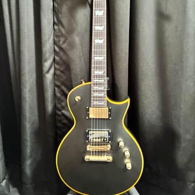 ESP LTD EC-1000 Duncan with Ebony Fretboard  2018 - Present - Vintage Black - Gold Hardware & Hardcase image 4