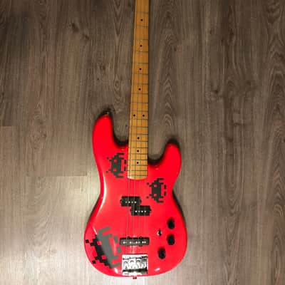Kramer Striker 700ST Hot Pink bass image 1