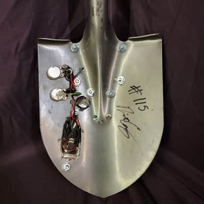 Don't Fret Guitars Short 3 String Slide Shovel Guitar #115 image 6
