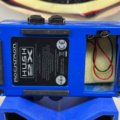 Rocktron HUSH 2X Noise Gate Pedal - missing battery cover image 7