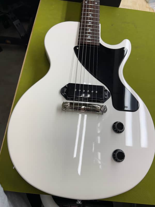 Epiphone Billie Joe Armstrong Signature Les Paul Junior 2022 - Upgrades image 1