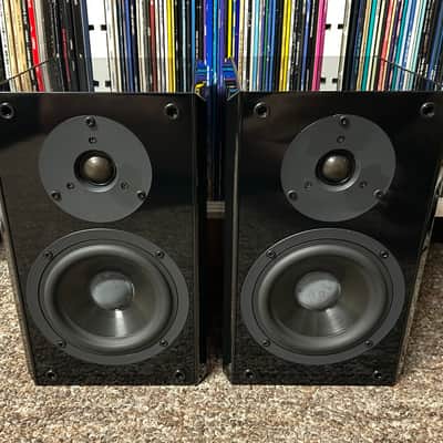 Yamaha NX-E200 Bass-Reflex Bookshelf Speakers High-Gloss Black TESTED ✅ image 4
