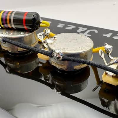 Fender Jazz Bass wiring harness (two volume and one tone) Bumblebee 0.047uF paper in oil capacitor image 3
