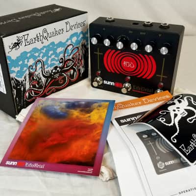 Mint EarthQuaker Devices Sunn O))) Life Pedal Octave Distortion + Booster Effect Pedal 2022 image 9