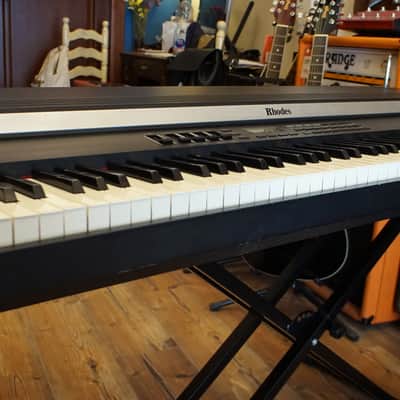 Roland (Rhodes) MK-80 | Weighted-action 88-key Digital Piano image 5