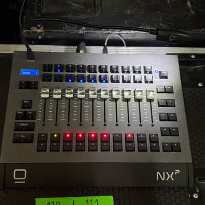 Obsidian NX-P 10 Fader and 4-Universe Motorized ONYX Wing image 5