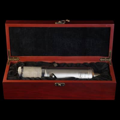 Peluso 22 251 Large Diaphragm Condenser Tube Microphone image 8