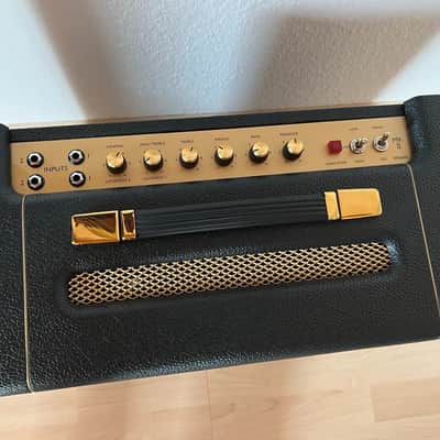 Marshall Studio Vintage SV20C "MK II" 20-Watt 1x10" Guitar Combo 2019 - Present - Black image 2