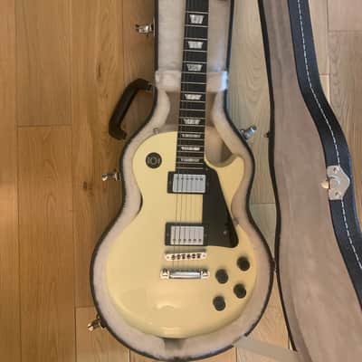 Gibson Les Paul Studio 2008 - Classic White image 2