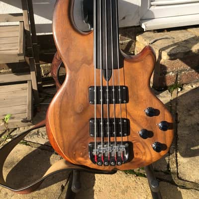 Wal Mk 2 Fretless 5 String image 13