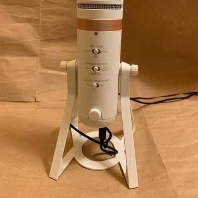 Yamaha AG01 Streaming Loopback Audio USB Microphone 2022 - Present - White NEW in box image 5