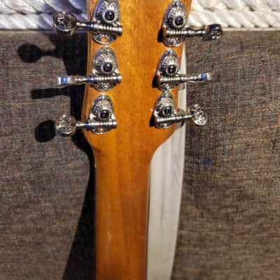 South Pacific Tortoise Shell 6 String Vintage Antique Guitar Made In1944 image 3
