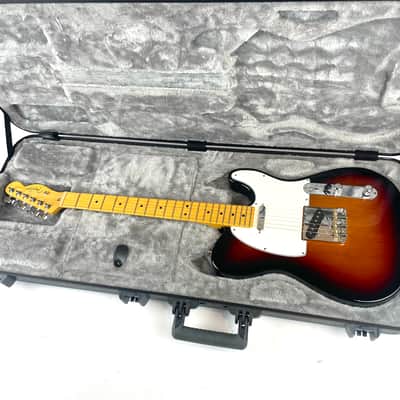 Fender American Professional II Telecaster with Maple Fretboard - 3-Color Sunburst Clean With Original Hardshell Fender ATA Travel case , Papers, Bridge cover, etc. image 13