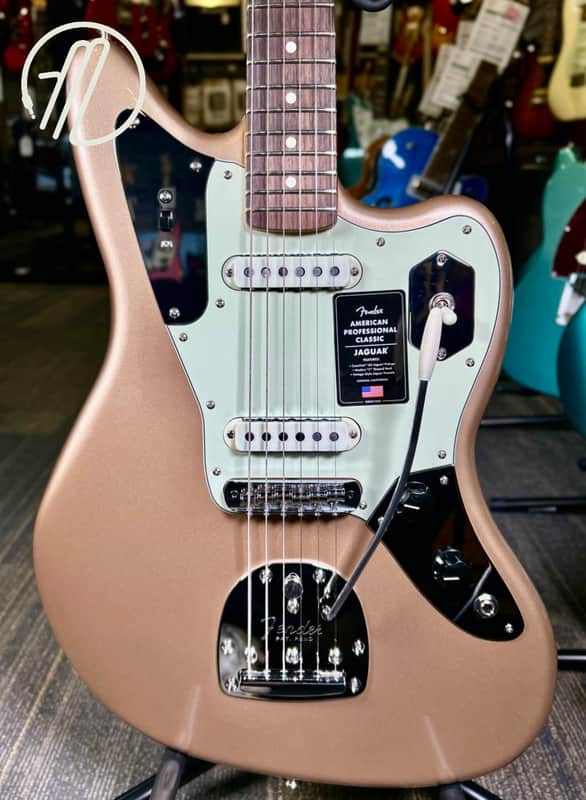 Fender American Professional Classic Jaguar®, Rosewood Fingerboard, Faded Firemist Gold image 1