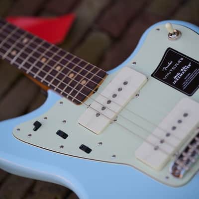 Fender Vintera® III Mid '60s Jazzmaster® - Sonic Blue image 10