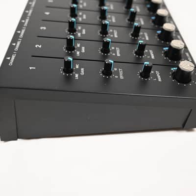 Immagine Boss BX-60 - 9