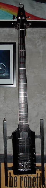 Sardonyx 4 string Bass 1978 Black image 1