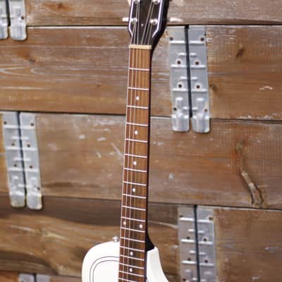 Supro Ozark 2019 - Antique White image 7