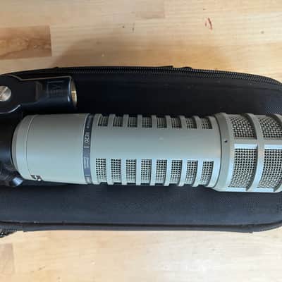 Electro Voice RE20 - Dynamic Microphone Bild 5