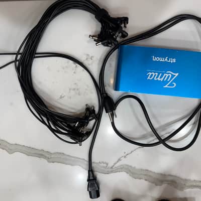 Strymon Zuma 9-Output High Current DC Power Supply 2016 - Present - Blue image 2