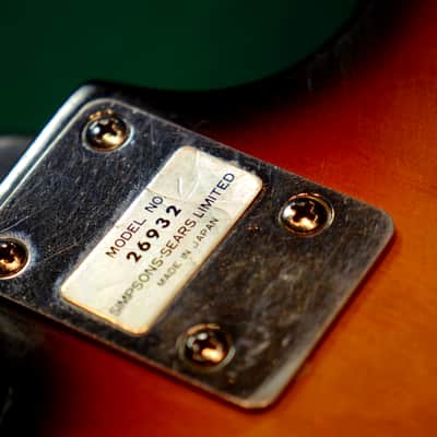 Silvertone 1445 :: Mosrite Copy :: Model 26932 :: 1970 :: Sunburst :: Sears image 10