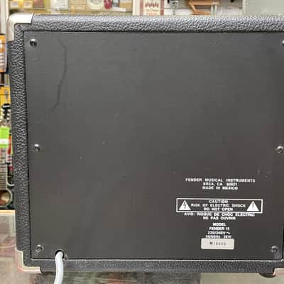 Fender 15 Guitar Amp 1989 image 5