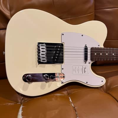 Fender Standard Telecaster 2025 - Present - Olympic White image 2