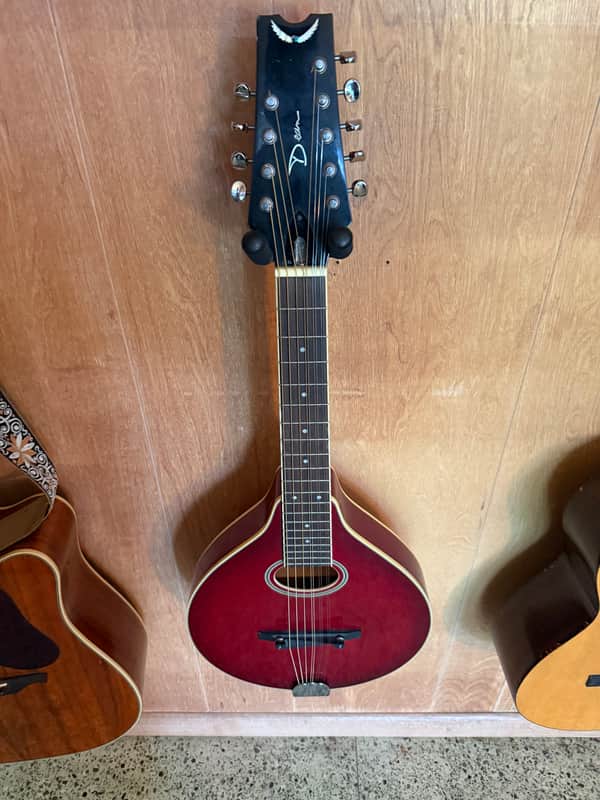 Dean Mondo Mando 2000s - Red image 1