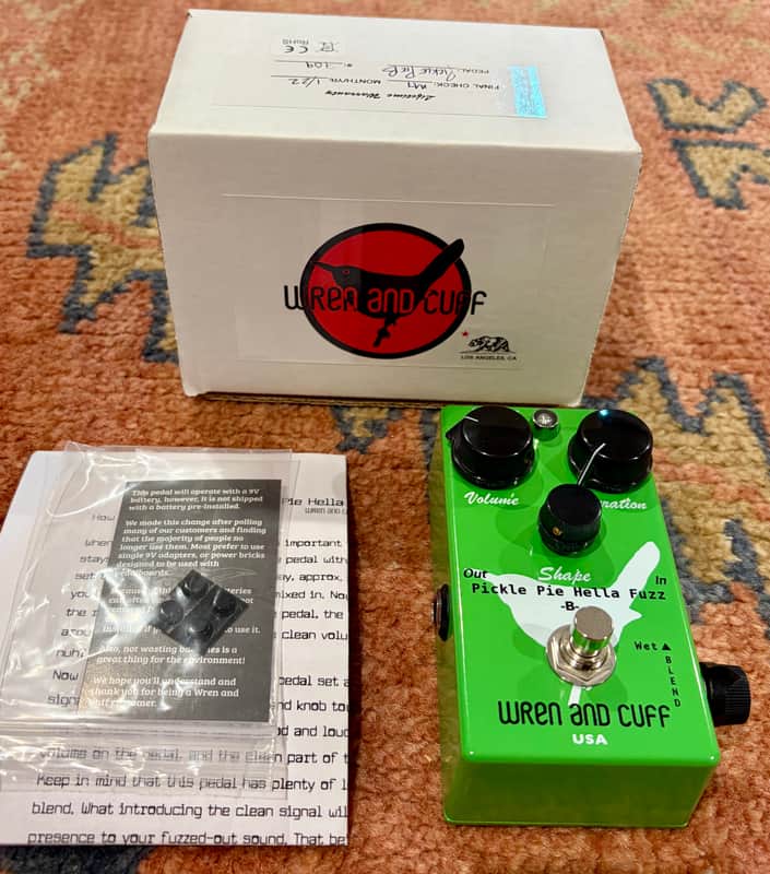 Wren and Cuff Pickle Pie Hella Fuzz B 2010s - Green image 1