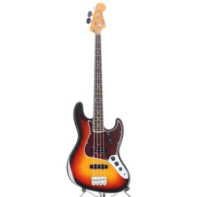 Fender American Vintage II 1966 Jazz Bass, 3-Color Sunburst, Plays Great (Q11)(54549) (54549) image 5