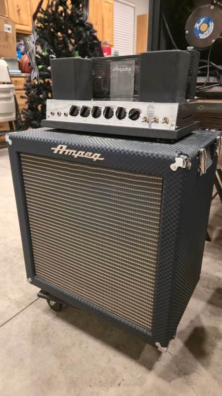 Ampeg B-15N Portaflex 25-Watt 1x15" Bass Combo