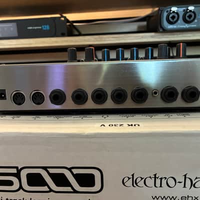 Electro-Harmonix 45000 Stereo Multi-Track Looper with Foot Controller 2013 - Present - Silver / Black image 11