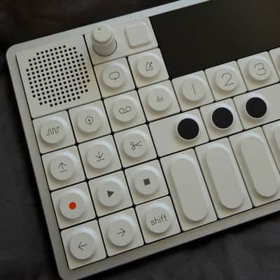 Teenage Engineering OP-1 Field Portable Synthesizer Workstation 2022 - Present - White image 3