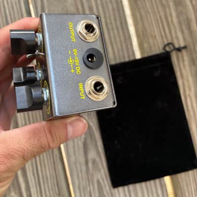 Fulltone Home Hi Mu Mu amp Pedal Circuit - Grey amplifier simulator with box image 4