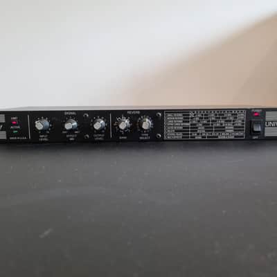 Peavey - Univerb II Black Stereo Reverb /Delay 19" Rack Mountable Processor Effect for repair image 1