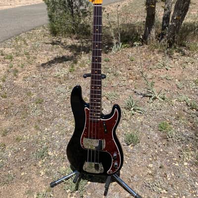 Fender American Vintage II 1960 Precision Bass 2024- Original Case image 2