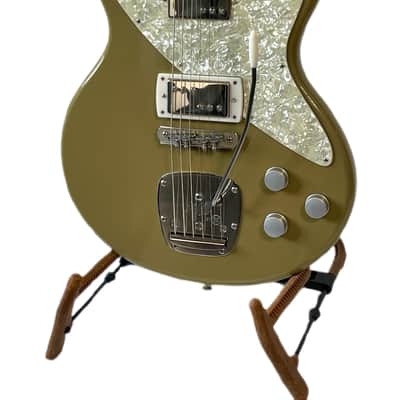 Koll Super Cub, Dirty Gold Metallic w/ Mastery bridge & vibrato Curtis Novak WRHB pickups image 4