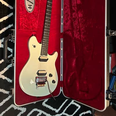 EVH Wolfgang® Special, Ebony Fingerboard, Ivory - Gloss urethane image 5