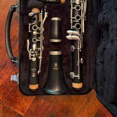 Yamaha YCL-255 Standard Bb Clarinet 2010s - Black image 2