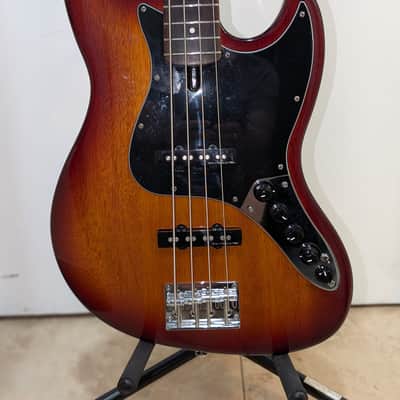 Sire 2nd Generation Marcus Miller V3 MA 4-String with Rosewood Fretboard 2019 - Mahogany image 2