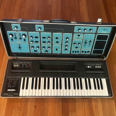 Moog Sonic Six 1972 - 1979 - Blue image 1