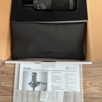 Audio-Technica AT2035 Microphone with Shock Mount, Pouch & Box image 2