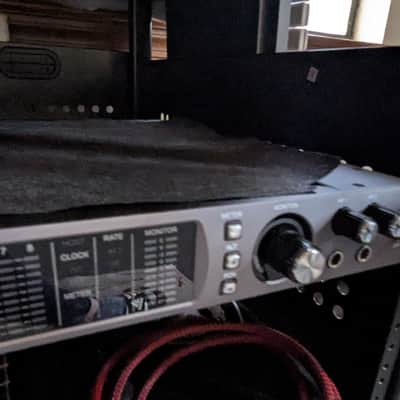Universal Audio Apollo x8 Thunderbolt 3 Audio Interface 2018 - Present - Black image 3