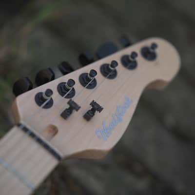 Woodstock Custom Rockboy, Rock For Ukraine - Black Ice image 4