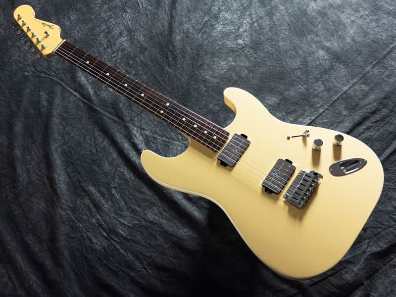 Fender Japan Mami Stratocaster Omochi 2022 - Vintage White - EXCELLENT condition image 1